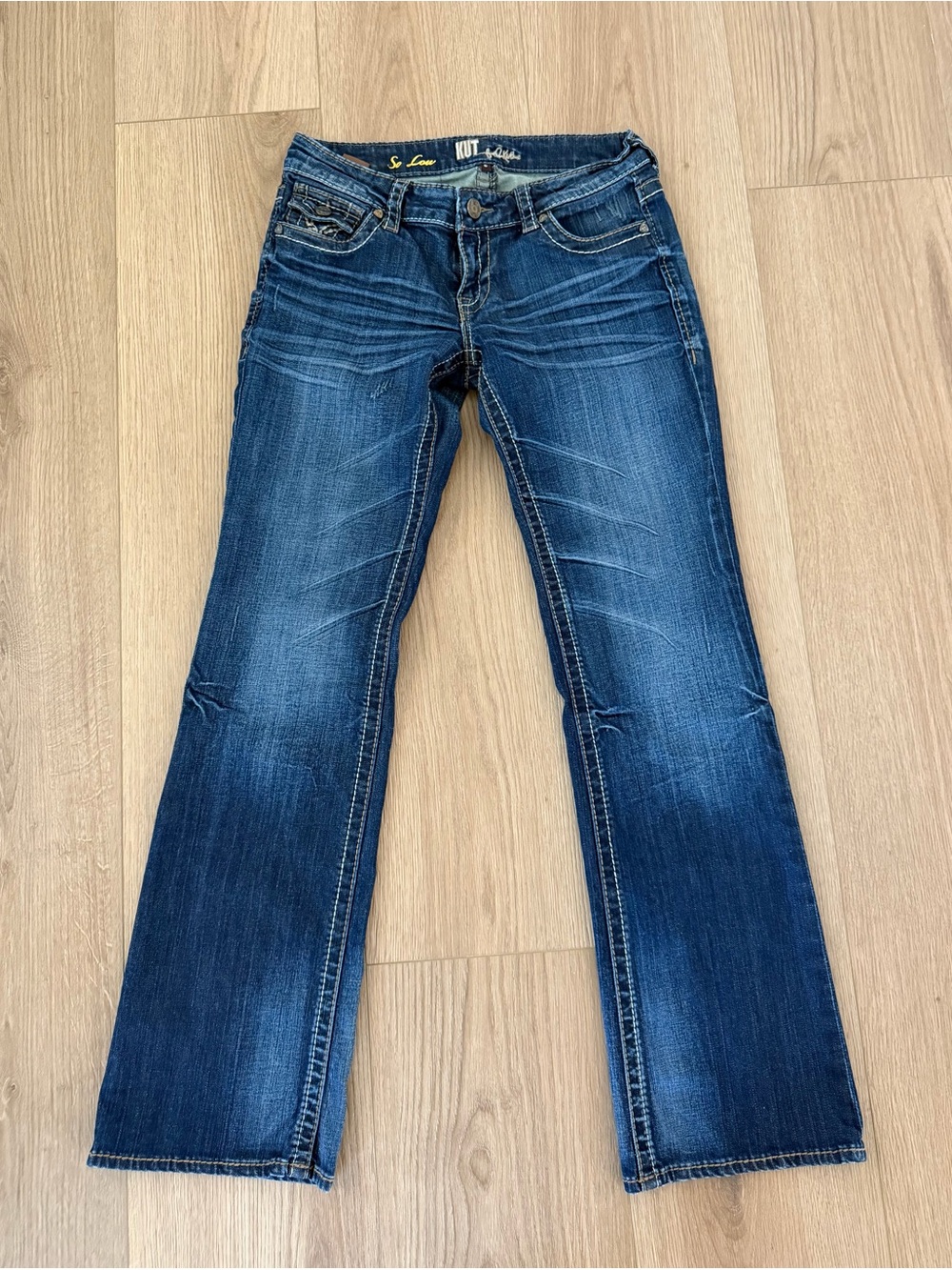 KUT from the Kloth So Low Flare Jeans Flap Pocket Sz 6